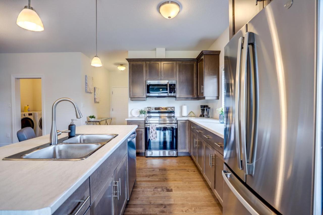 Globalstay New Houses Near Huron Lake Порт-Элджин Экстерьер фото
