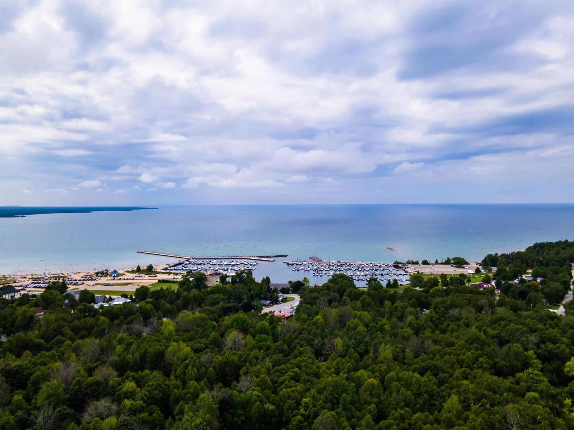 Globalstay New Houses Near Huron Lake Порт-Элджин Экстерьер фото